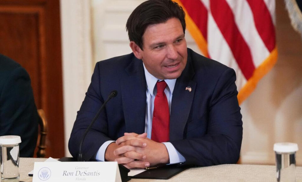 Se espera que la legislatura de Florida apruebe el presupuesto el viernes, y luego DeSantis planea recortarlo