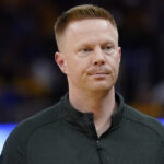 El entrenador entrante del Magic, Sean Sweeney, se dirigió a las Finales de la NBA con los Spurs