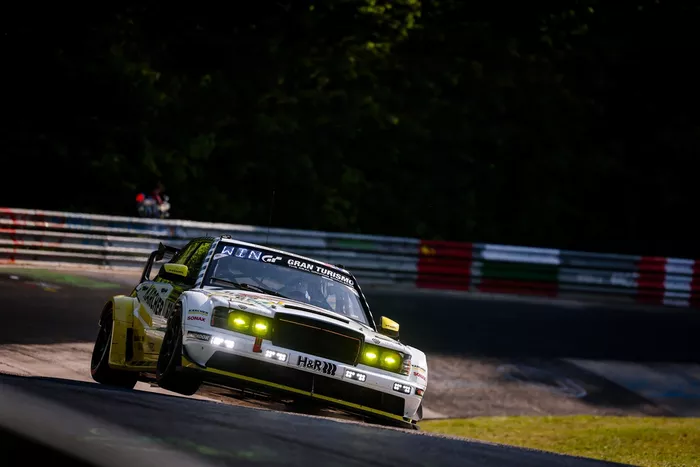 N.º 62 HWA Engineering Speed HWA Evo R Pro: Adam Adelson, Sebastian Asch, Luca Ludwig, Markus Winkelhock