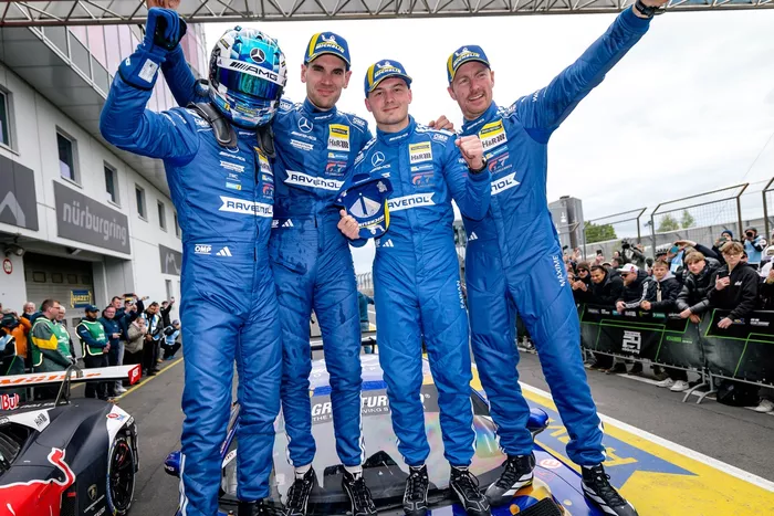 N.º 80 Mercedes-AMG Team RAVENOL Mercedes-AMG GT3 Pro: Maro Engel, Luca Stolz, Fabian Schiller, Maxime Martin