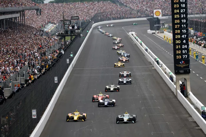 Alex Palou, Chip Ganassi Racing Honda, Alexander Rossi, Ed Carpenter Racing Chevrolet