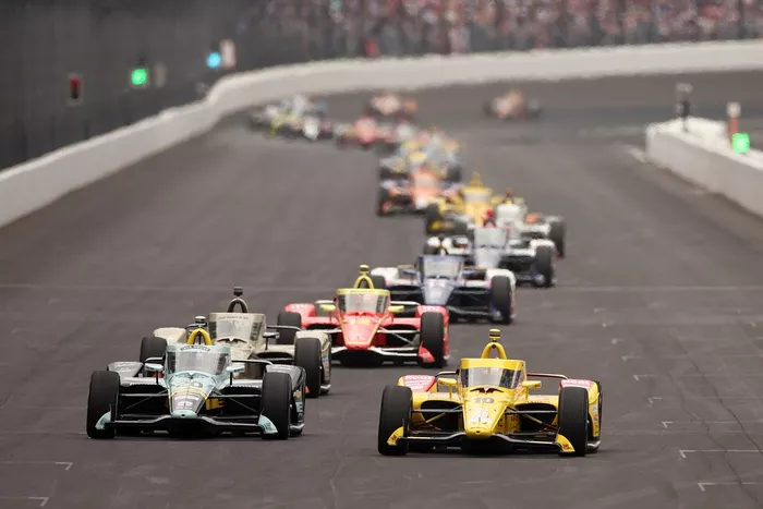 Alex Palou, Chip Ganassi Racing Honda, Alexander Rossi, Ed Carpenter Racing Chevrolet