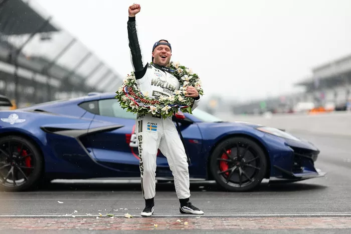 Felix Rosenqvist, Meyer Shank Racing w/ Curb Agajanian Honda