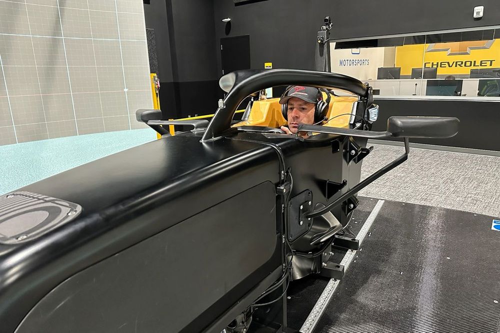 Simon Pagenaud es uno de los pilotos de simulador del equipo Cadillac de F1