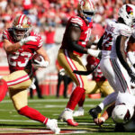 Christian McCaffrey impulsa a los 49ers ante los Cardinals con 4 TDs